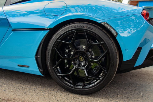 Lamborghini Temerario 12