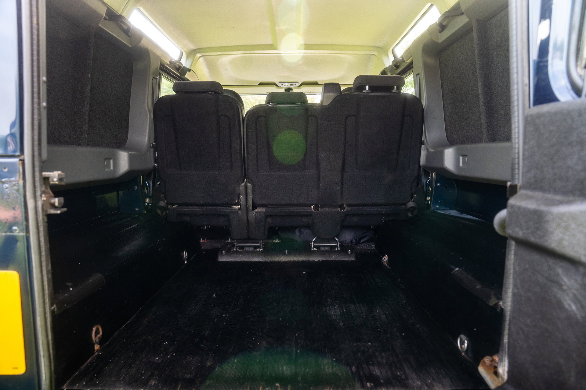 Land Rover DEFENDER 110