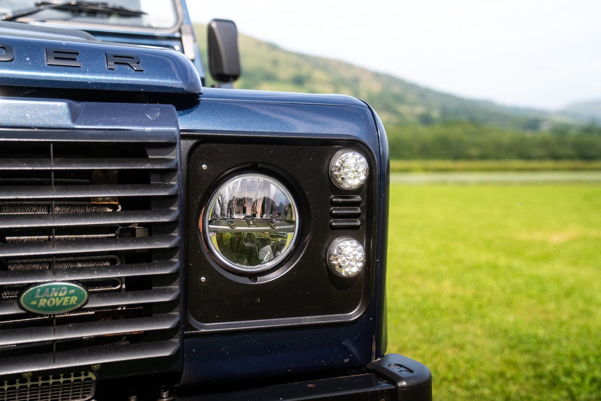 Land Rover DEFENDER 110