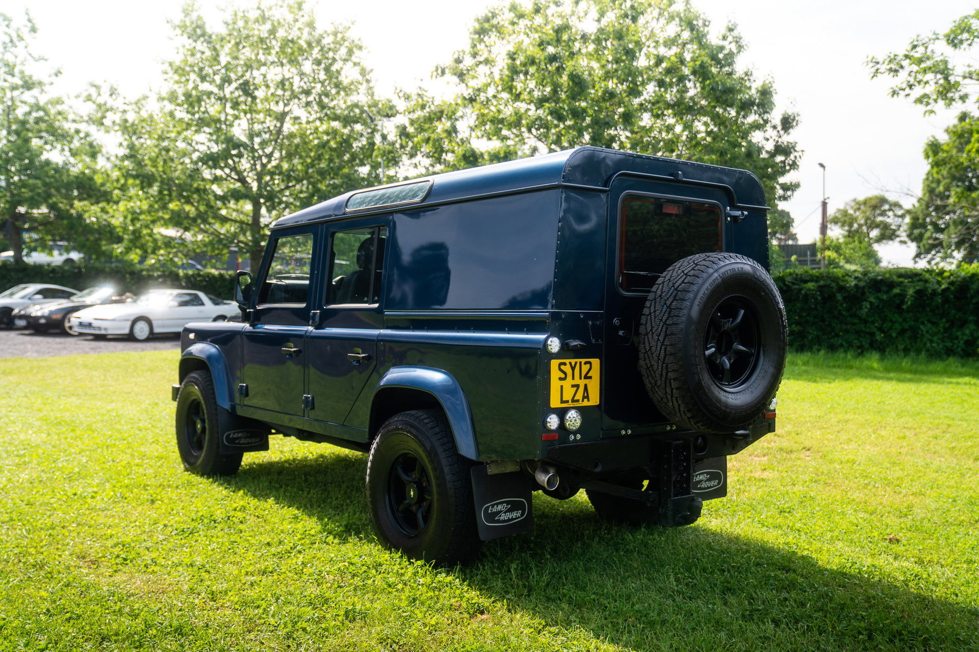 Land Rover DEFENDER 110