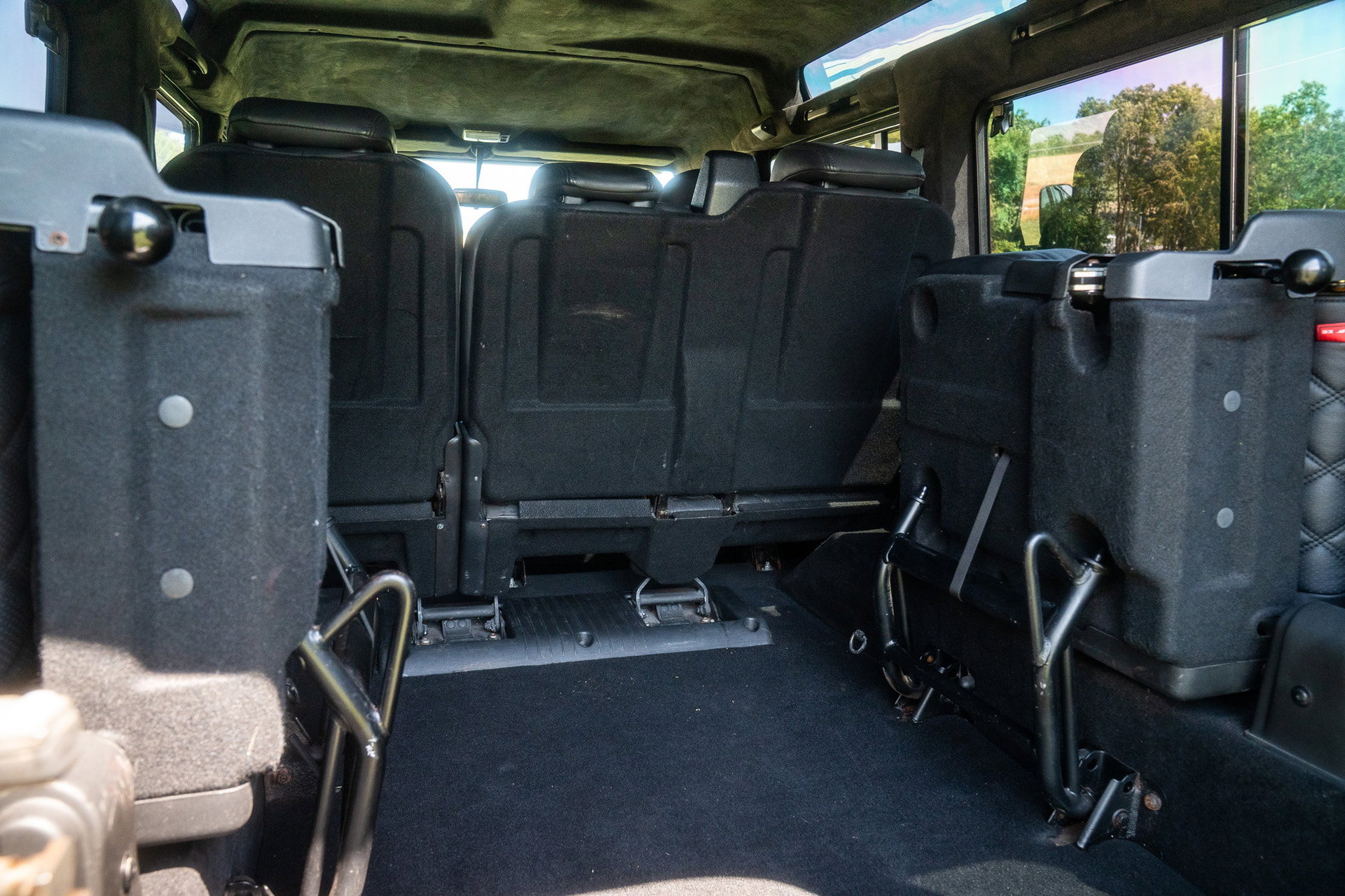 Land Rover DEFENDER 110