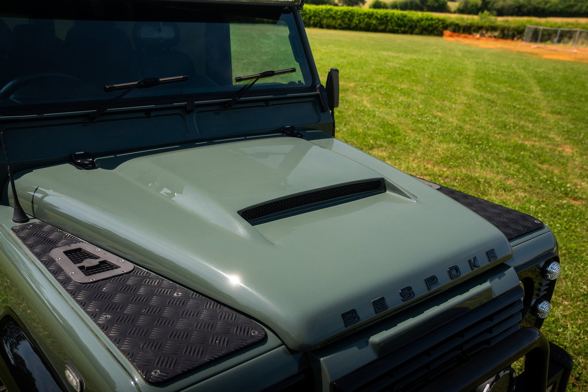 Land Rover DEFENDER 110