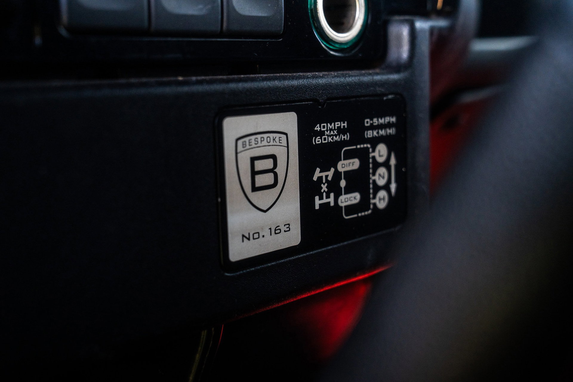 Land Rover DEFENDER 110