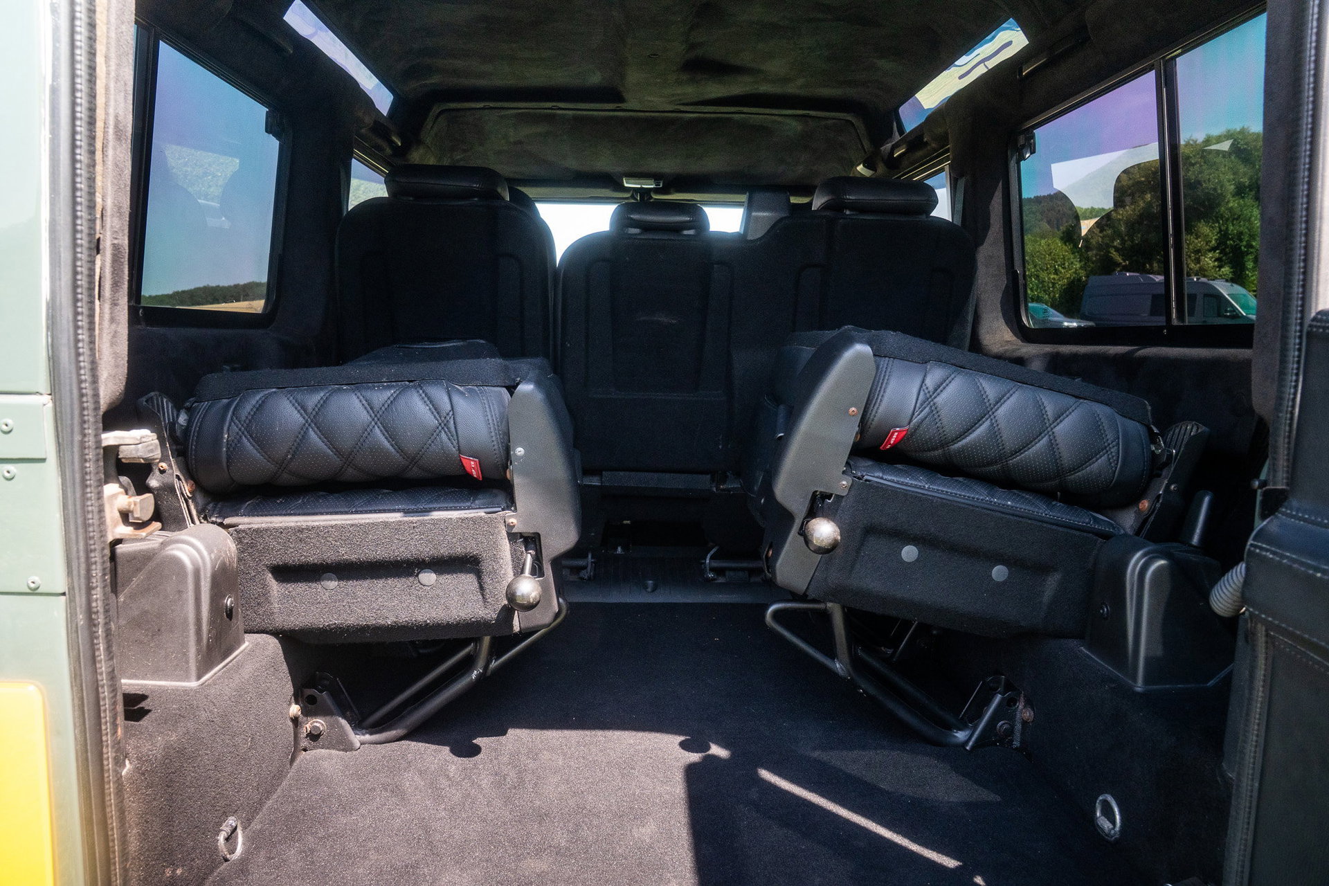 Land Rover DEFENDER 110