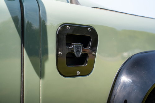 Land Rover DEFENDER 110 14