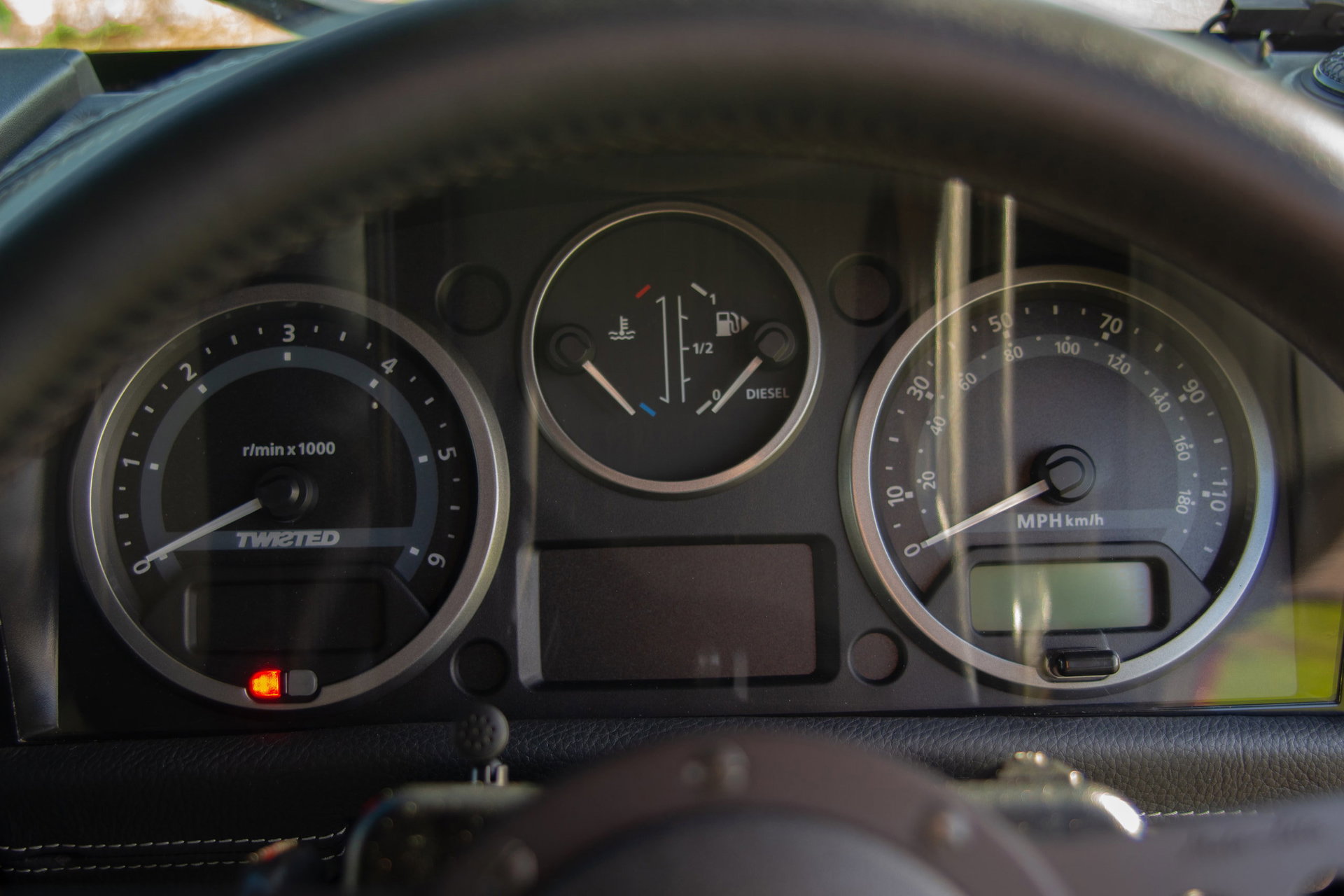 Land Rover DEFENDER 110