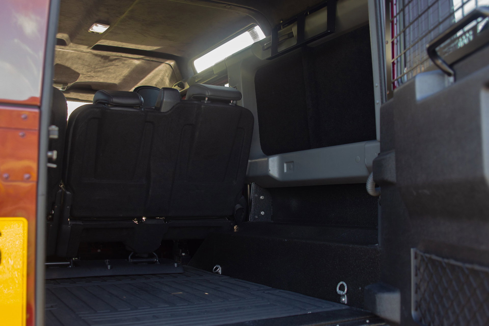 Land Rover DEFENDER 110