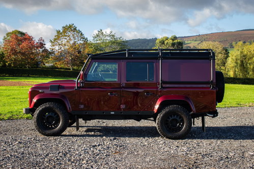 Land Rover DEFENDER 110 7