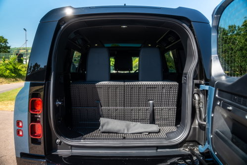 Land Rover DEFENDER 110 35