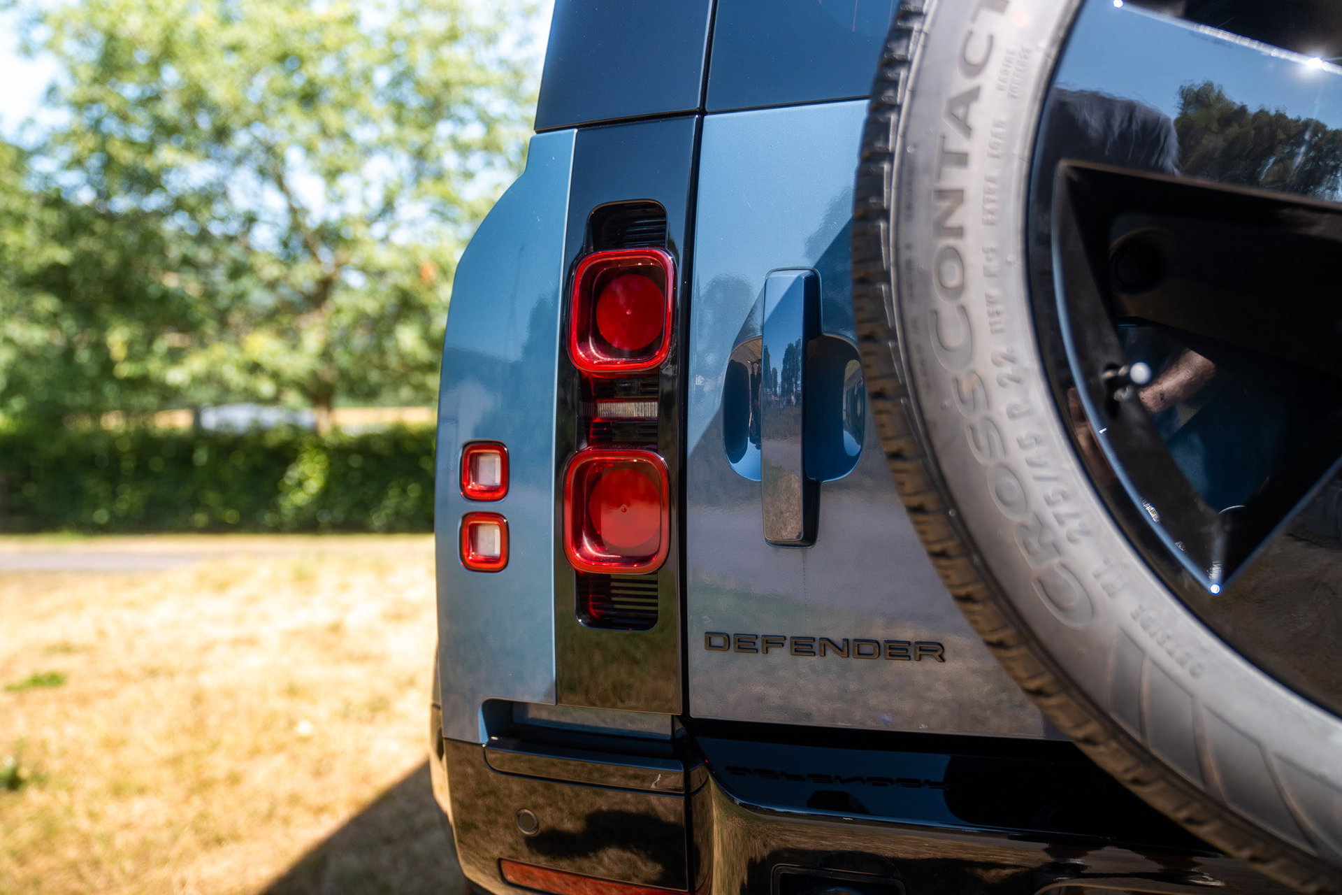 Land Rover DEFENDER 110