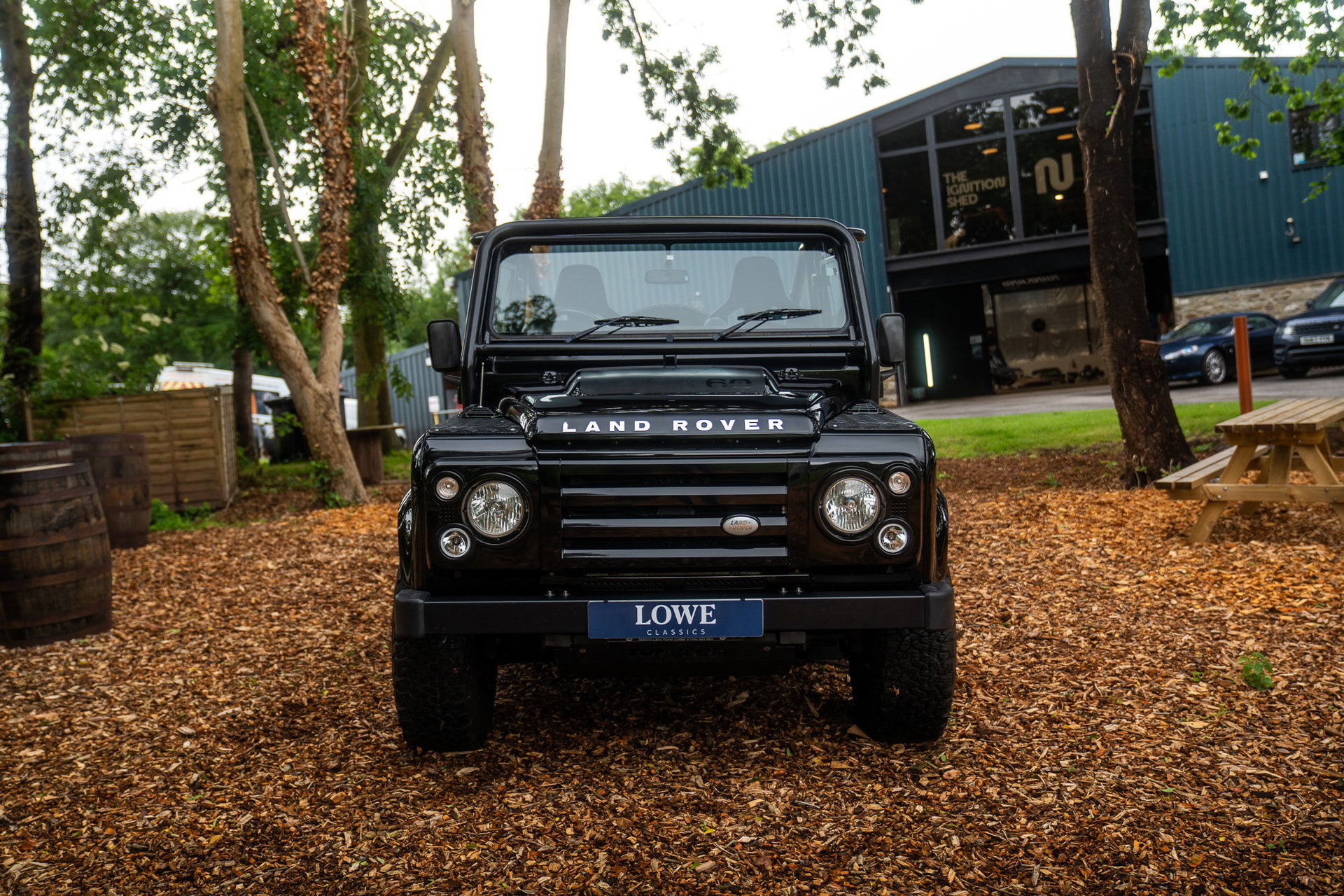 Land Rover Defender 90