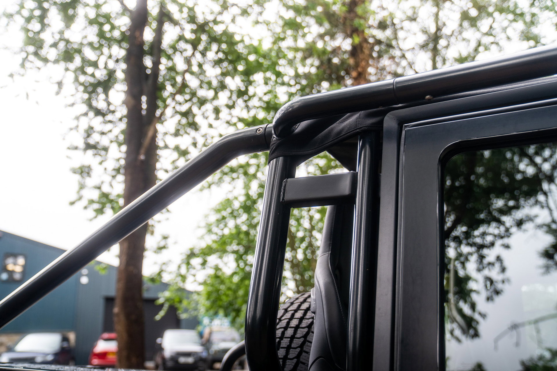 Land Rover Defender 90