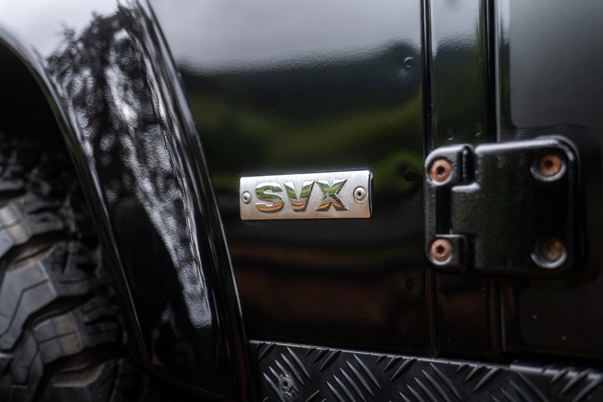 Land Rover Defender 90