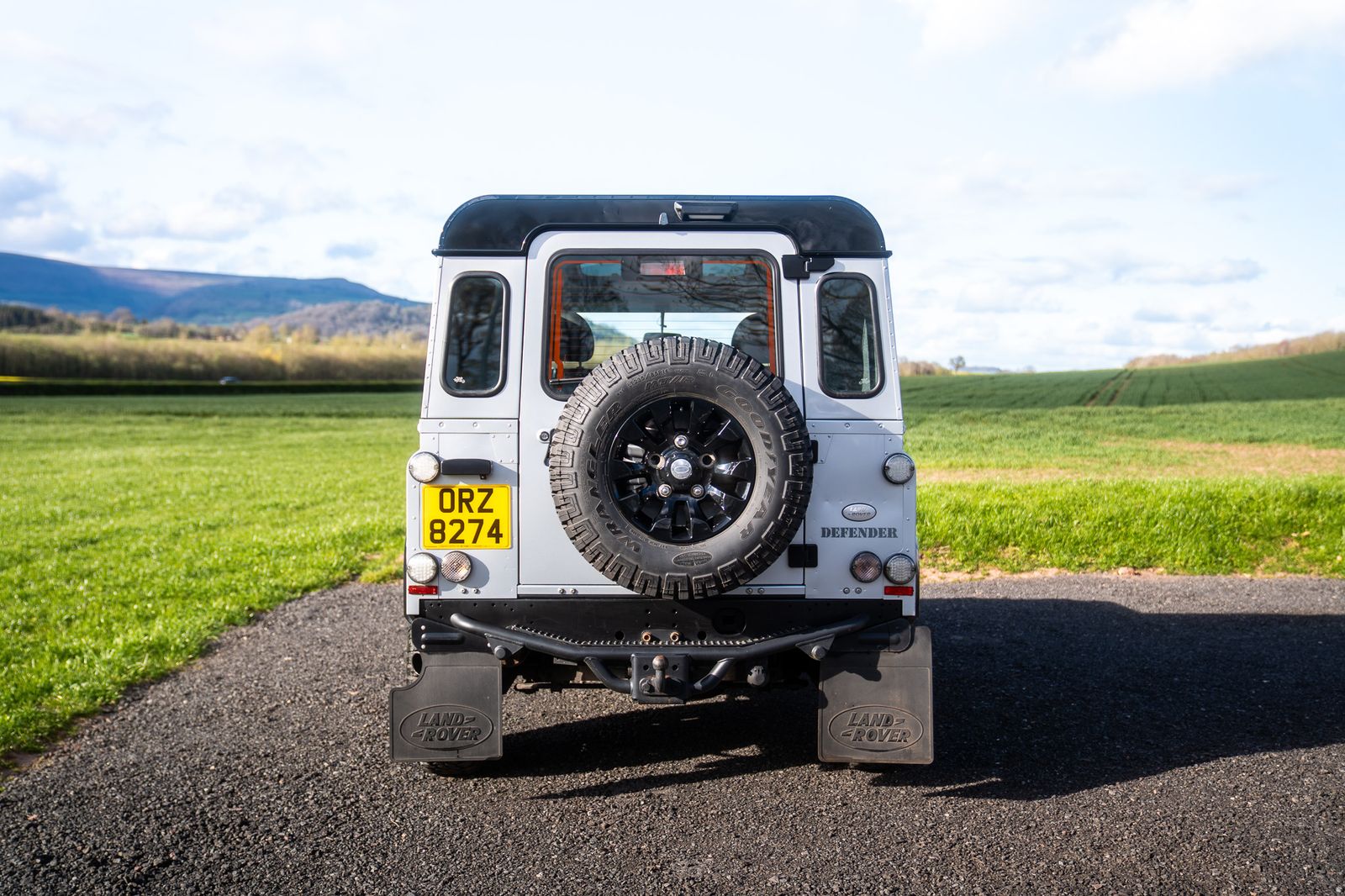 Land Rover Defender 90