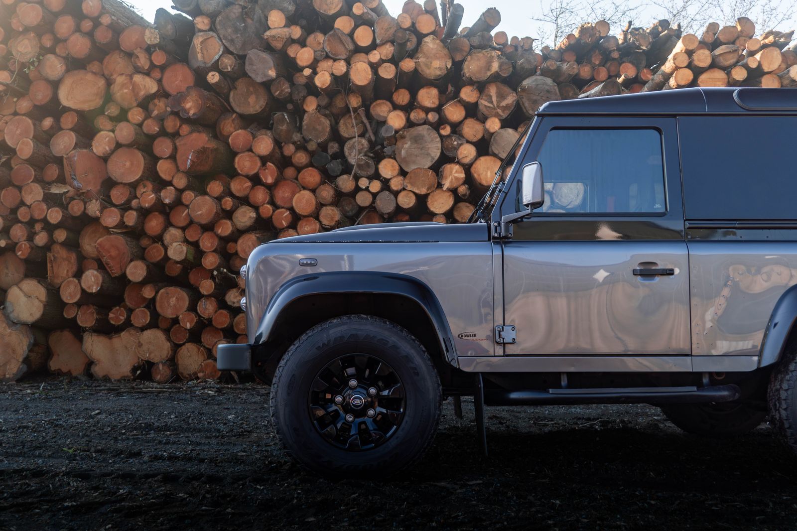 Land Rover Defender 90