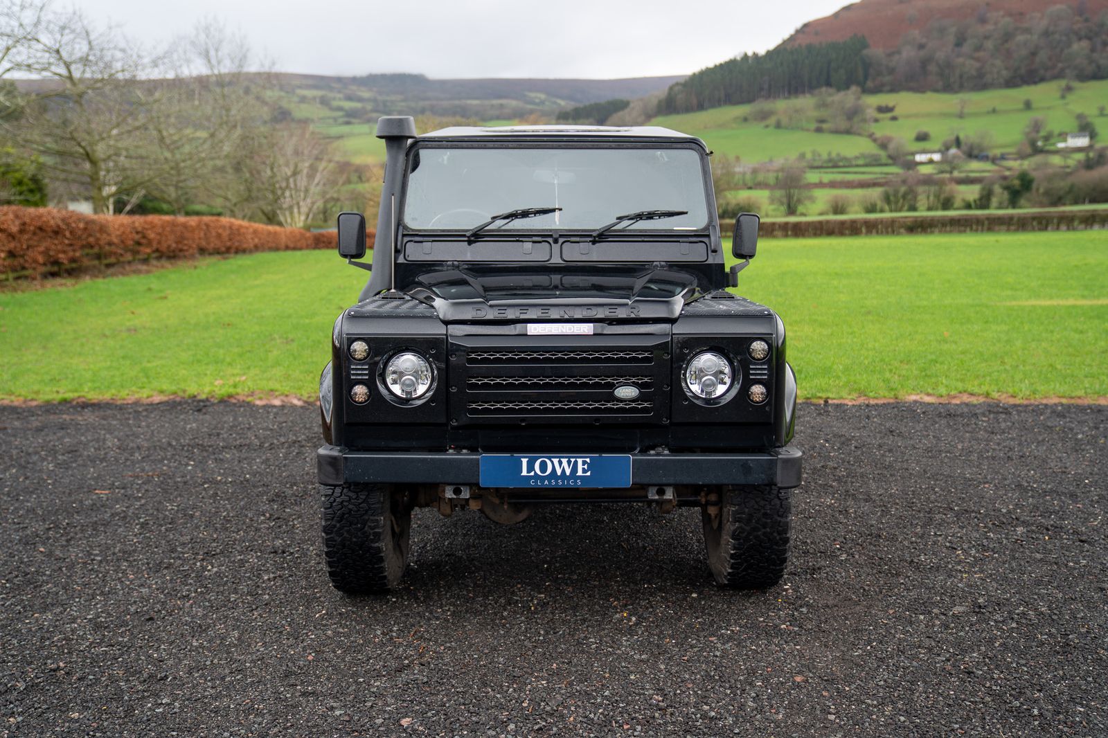 Land Rover Defender 90