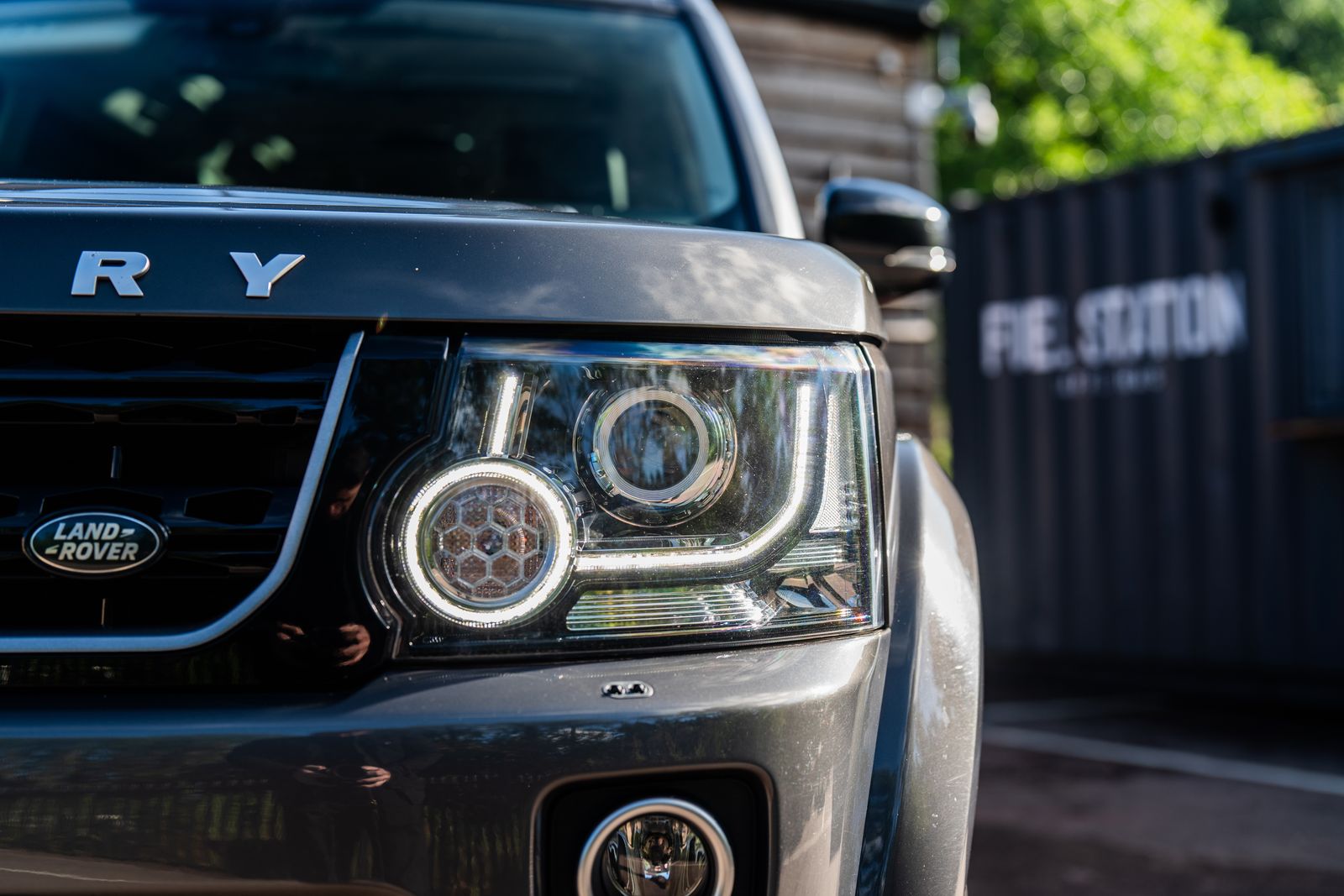 Land Rover DISCOVERY