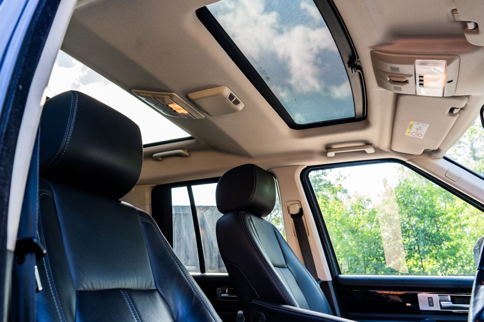 Land Rover DISCOVERY