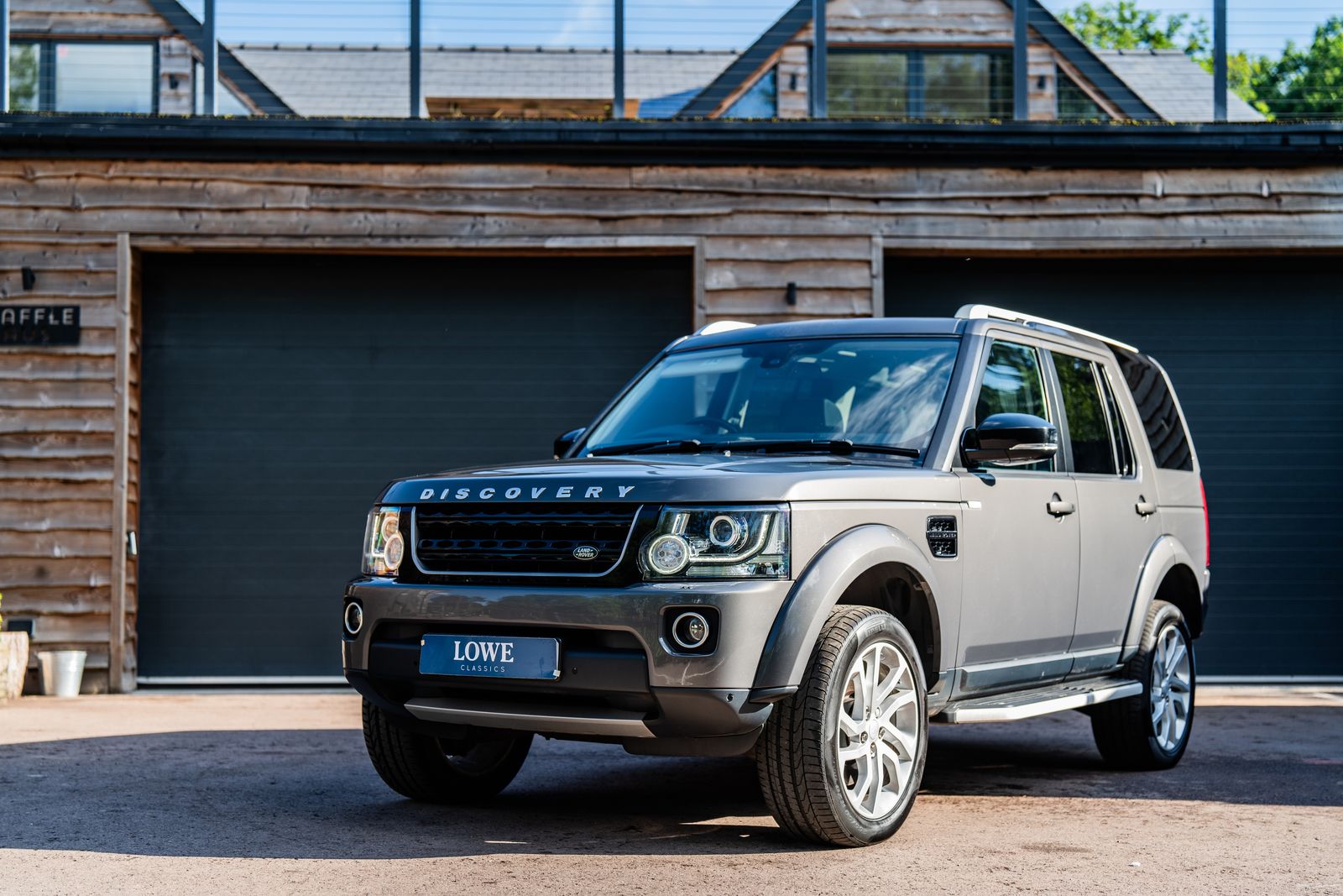 Land Rover DISCOVERY