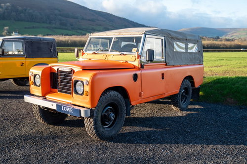Land Rover LANDROVER 110 0