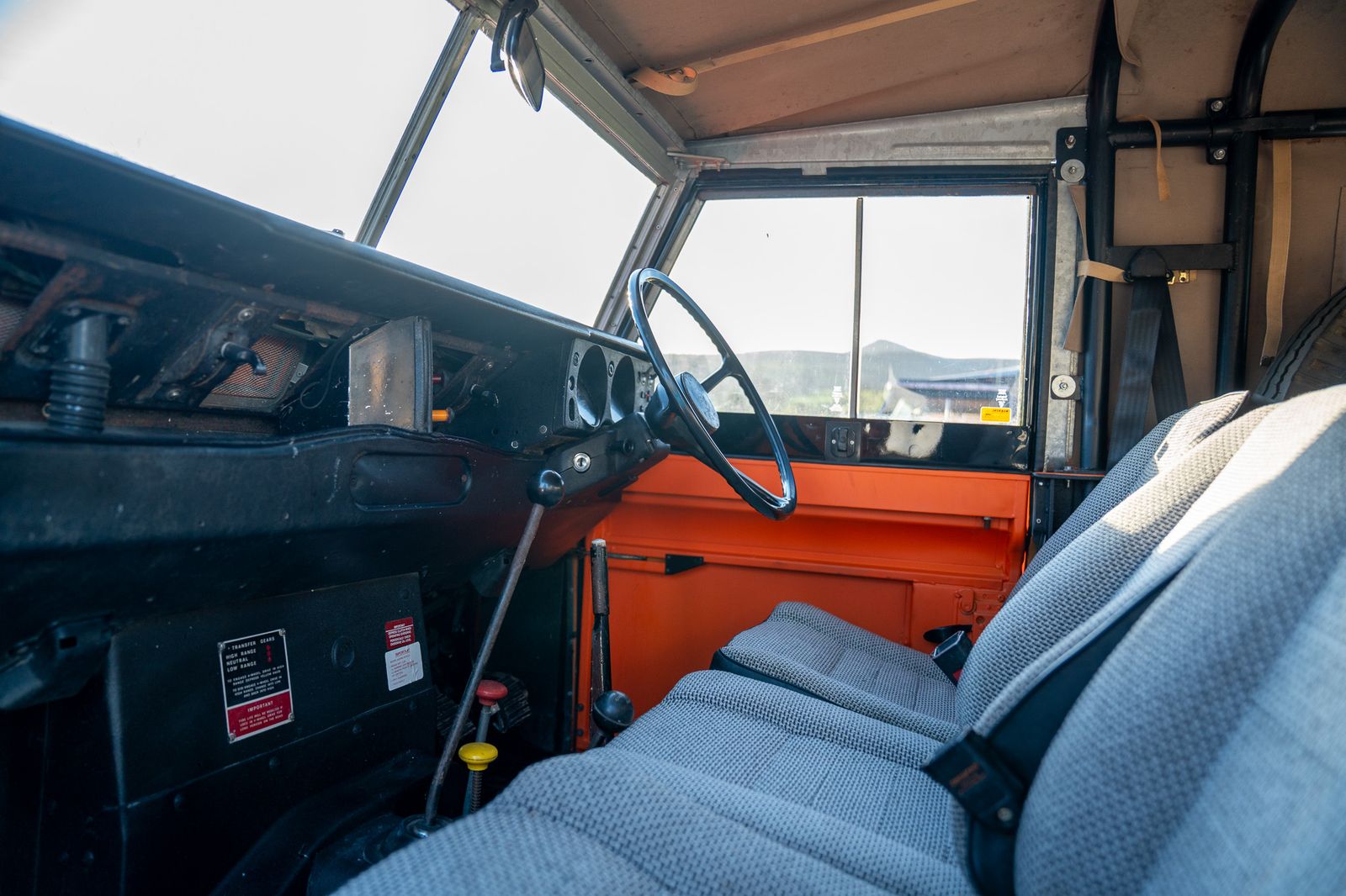 Land Rover LANDROVER 110