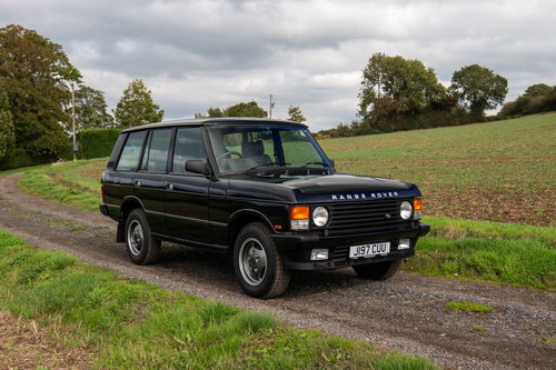 Land Rover Range Rover 1