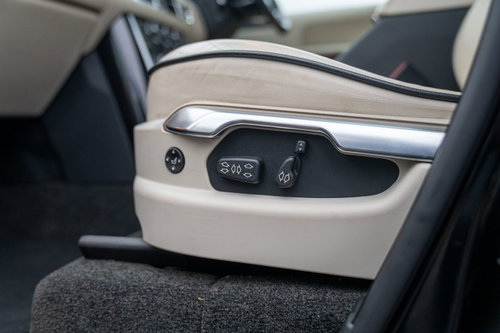 Land Rover Range Rover 42