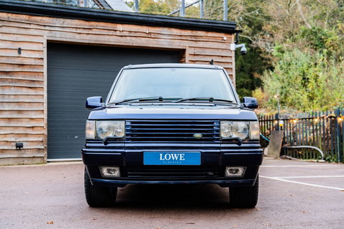 Land Rover Range Rover 1