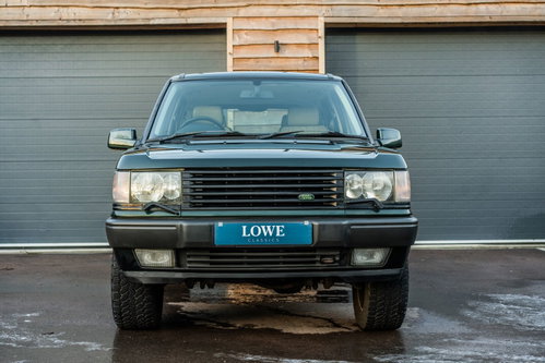 Land Rover Range Rover 1