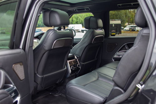 Land Rover Range Rover 33