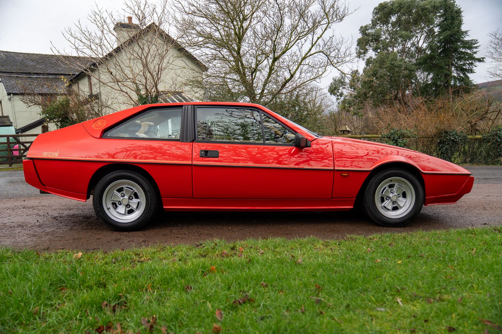Lotus Eclat