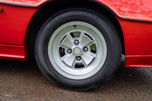 Lotus Eclat 8