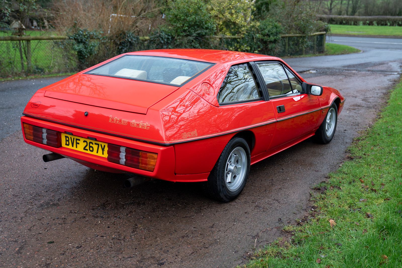 Lotus Eclat