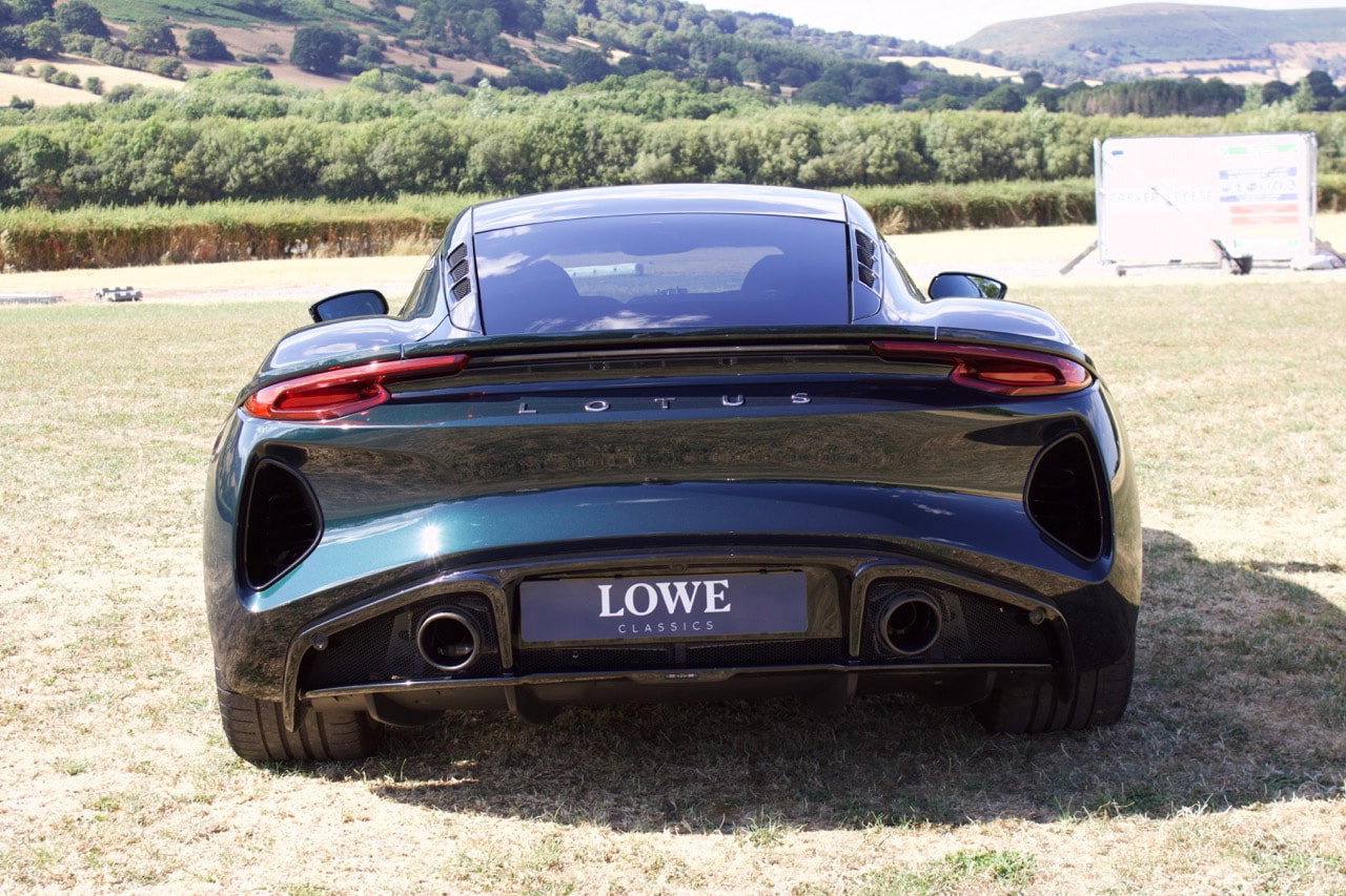 Lotus Emira