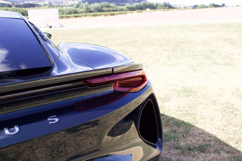 Lotus Emira 19