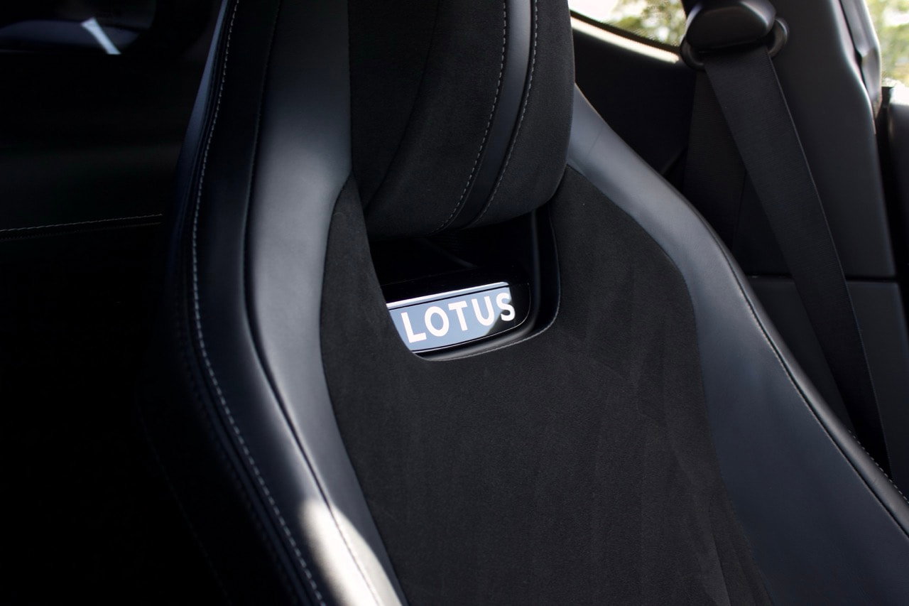 Lotus Emira