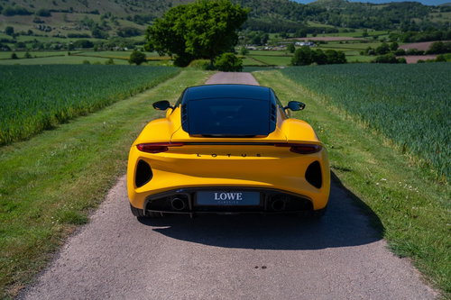 Lotus Emira 2