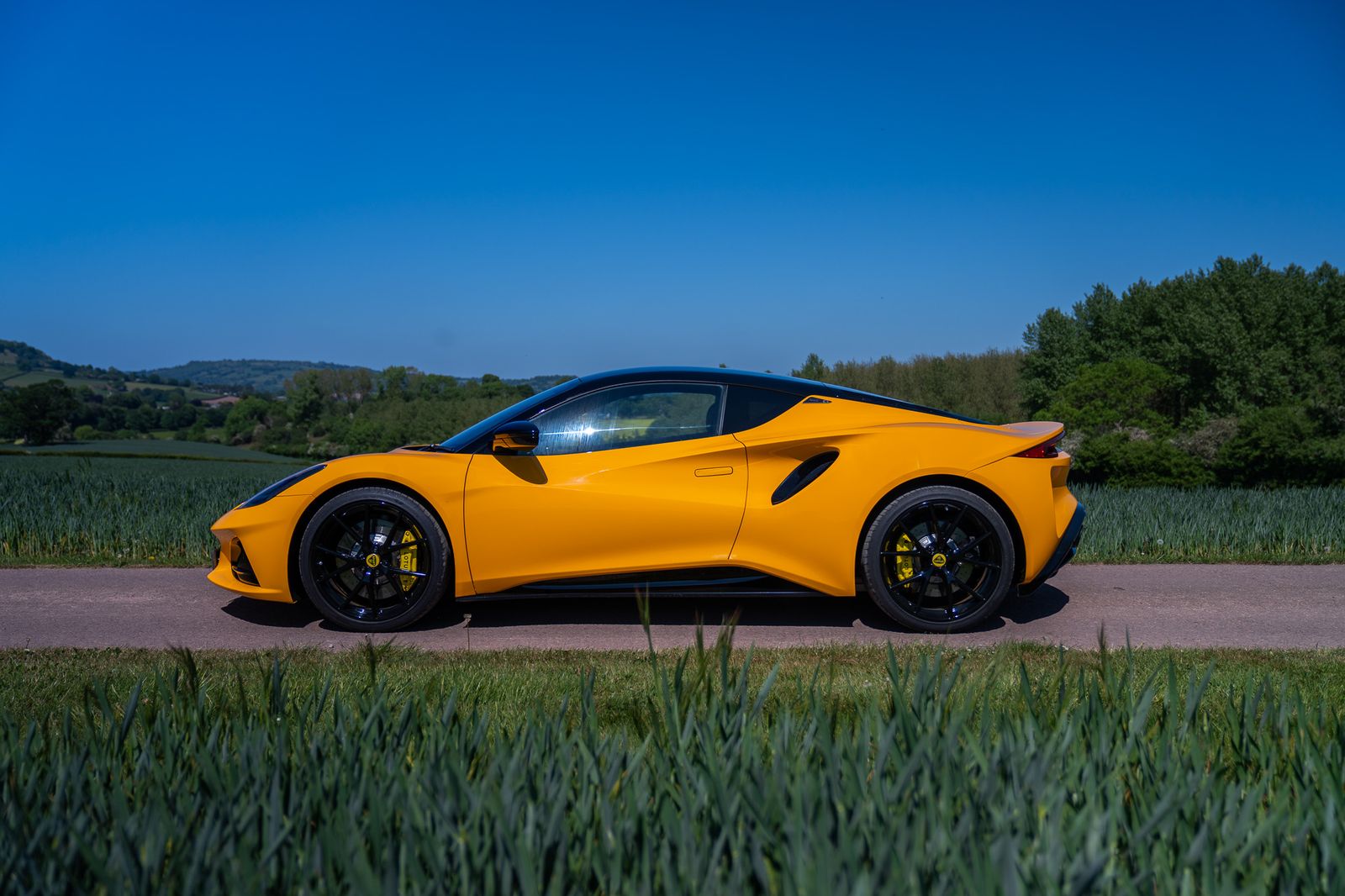 Lotus Emira