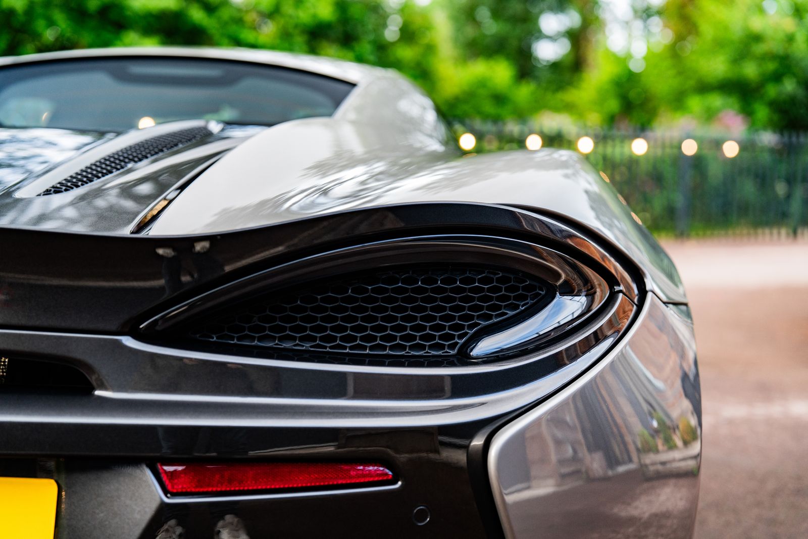 McLaren 570S