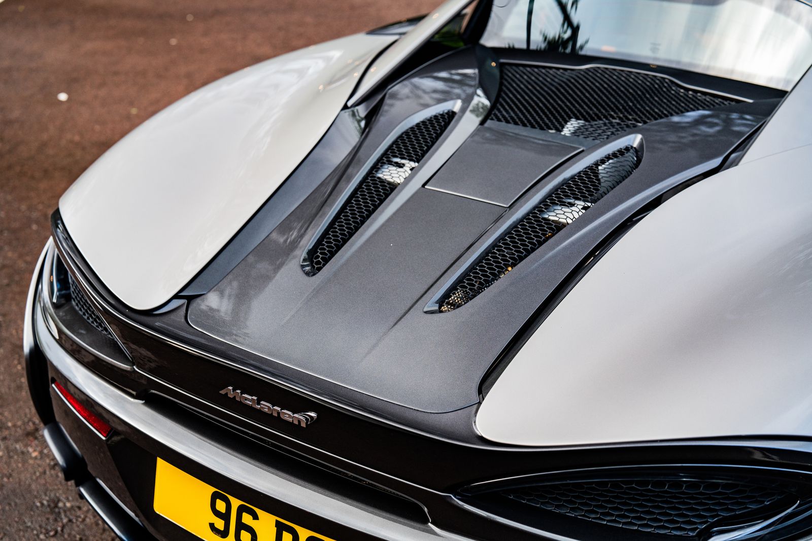 McLaren 570S