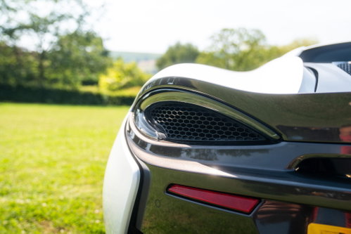 McLaren 570S 25