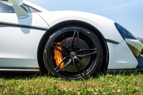 McLaren 570S 10