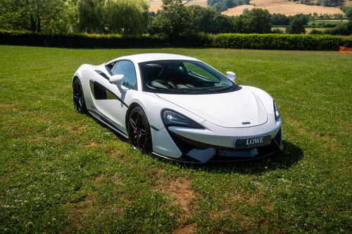 McLaren 570S