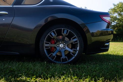 Maserati Granturismo 18