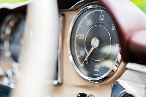 Mercedes 230 sl 12