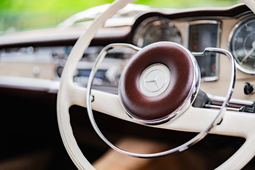 Mercedes 230 sl 8