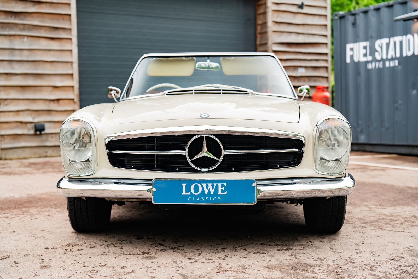 Mercedes 230 sl