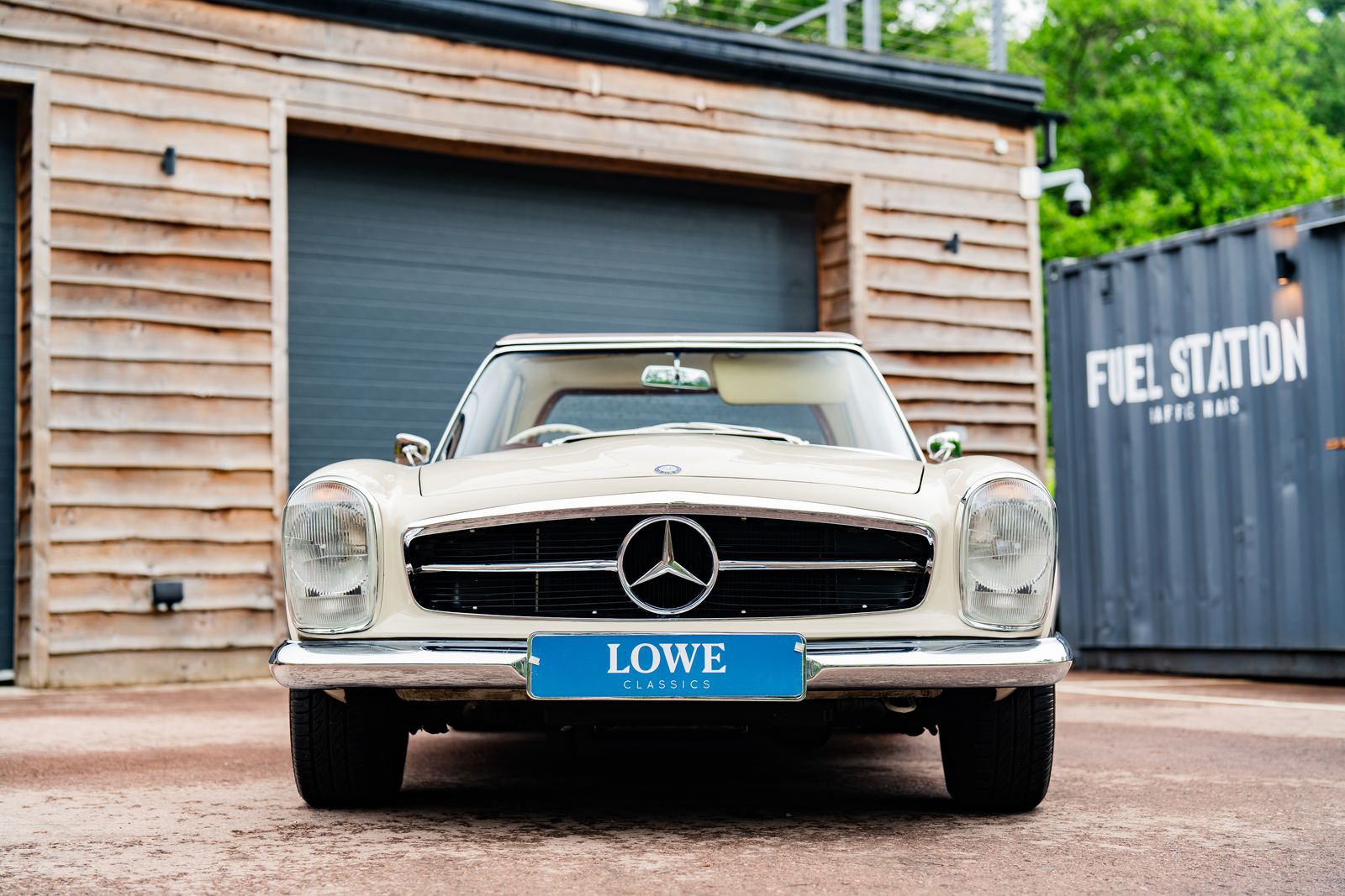 Mercedes 230 sl