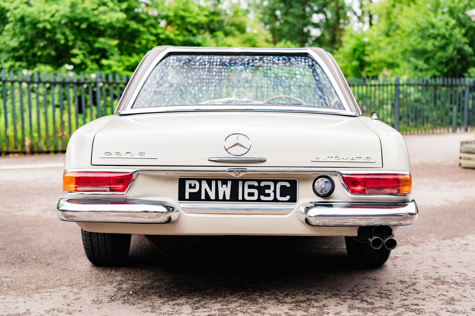 Mercedes 230 sl