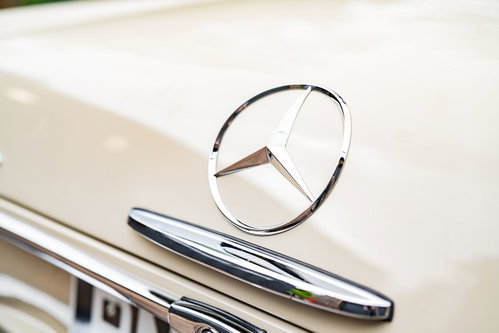 Mercedes 230 sl 30